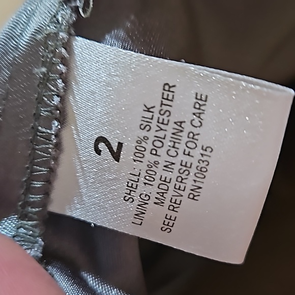 Silk NWOT flirty little party dress - Picture 11 of 12